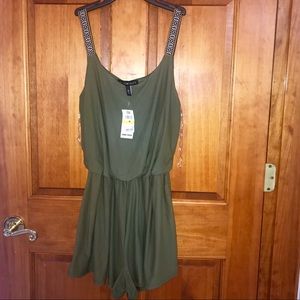 Comfy Hunter Green Romper!